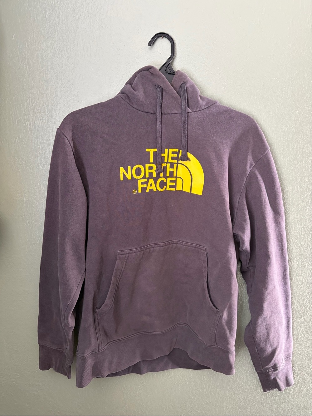 The North Face Hoodie Sweatshirt Mens S Gray Yellow Logo Pullover No Tag